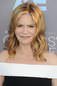 Jennifer Jason Leigh