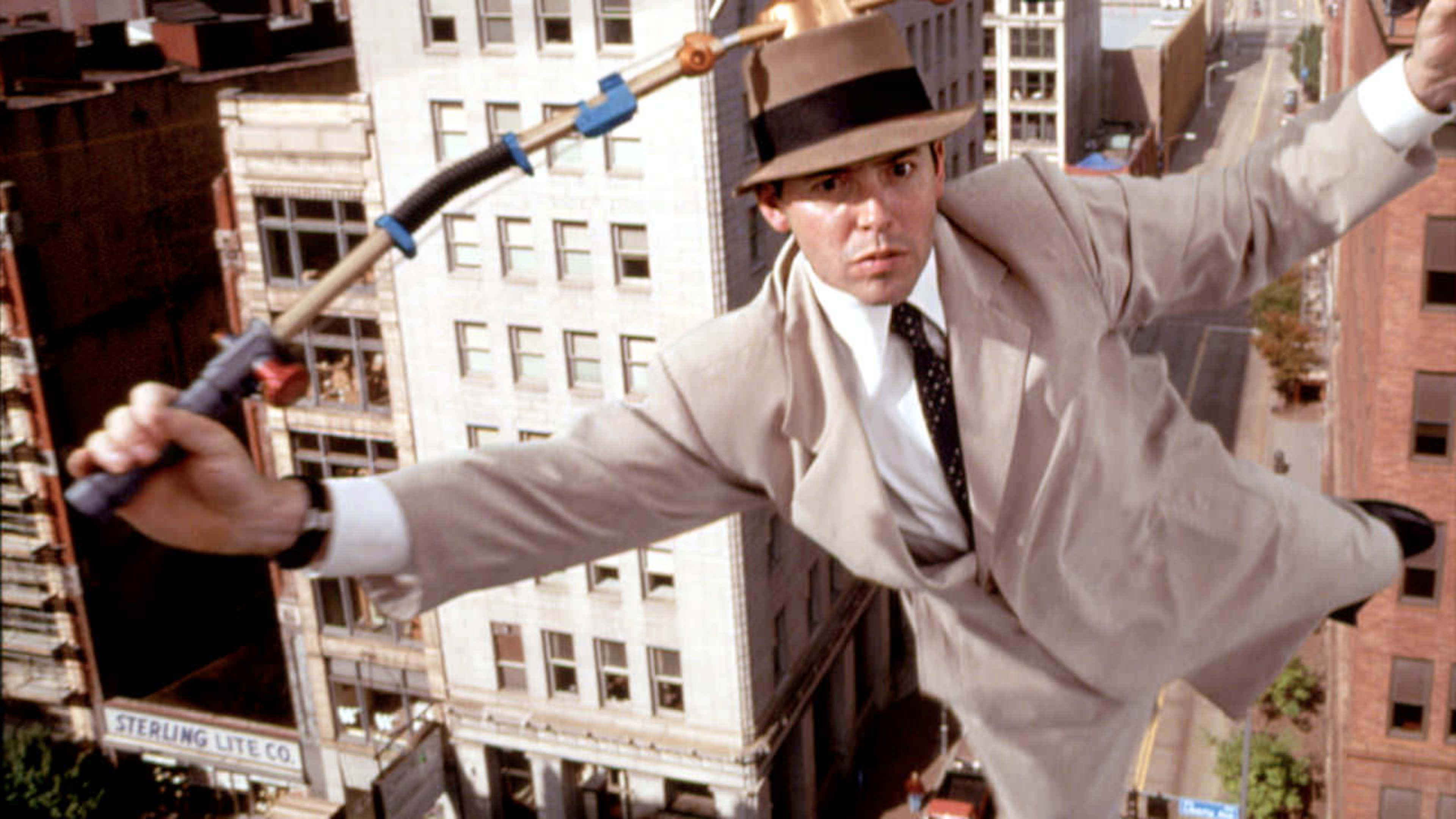 EXCLUSIVE: '90s Sitcom Star Joely Fisher Sells Calabasas Home for $2.9  Million—After Hosting Incredible Designer-Packed 'Living Estate Sale', image size:3840x2160