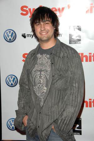 Ryne Sanborn