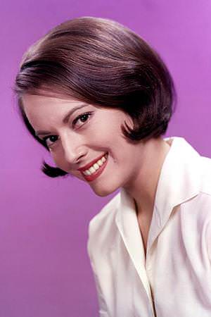 Susan Kohner