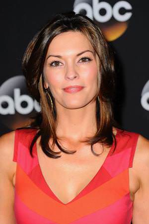 Alana de la Garza